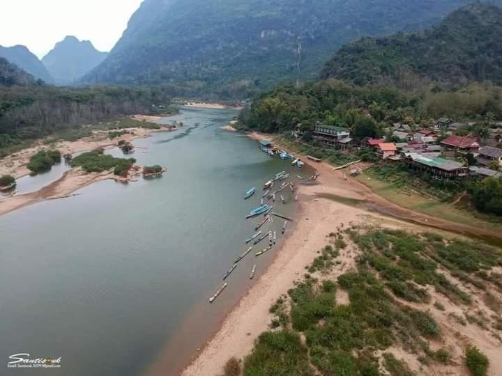Lattanavongsa Guesthouse Muang Ngoi Eksteriør bilde