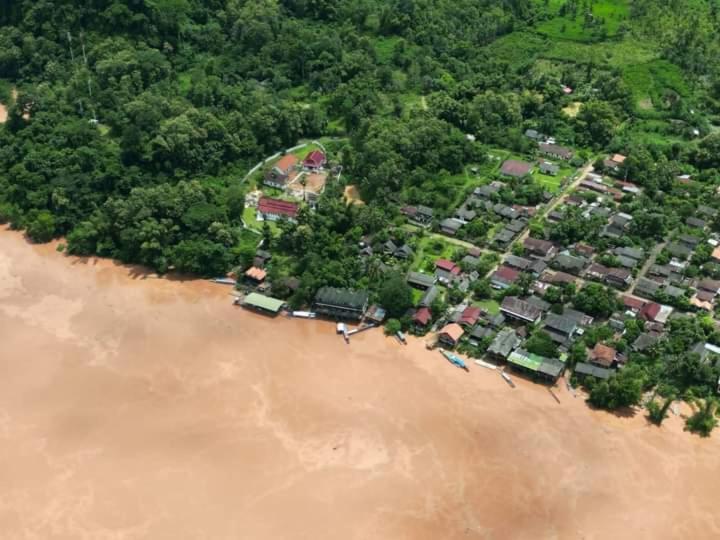 Lattanavongsa Guesthouse Muang Ngoi Eksteriør bilde