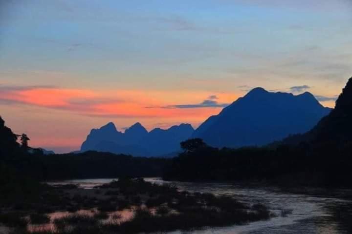 Lattanavongsa Guesthouse Muang Ngoi Eksteriør bilde