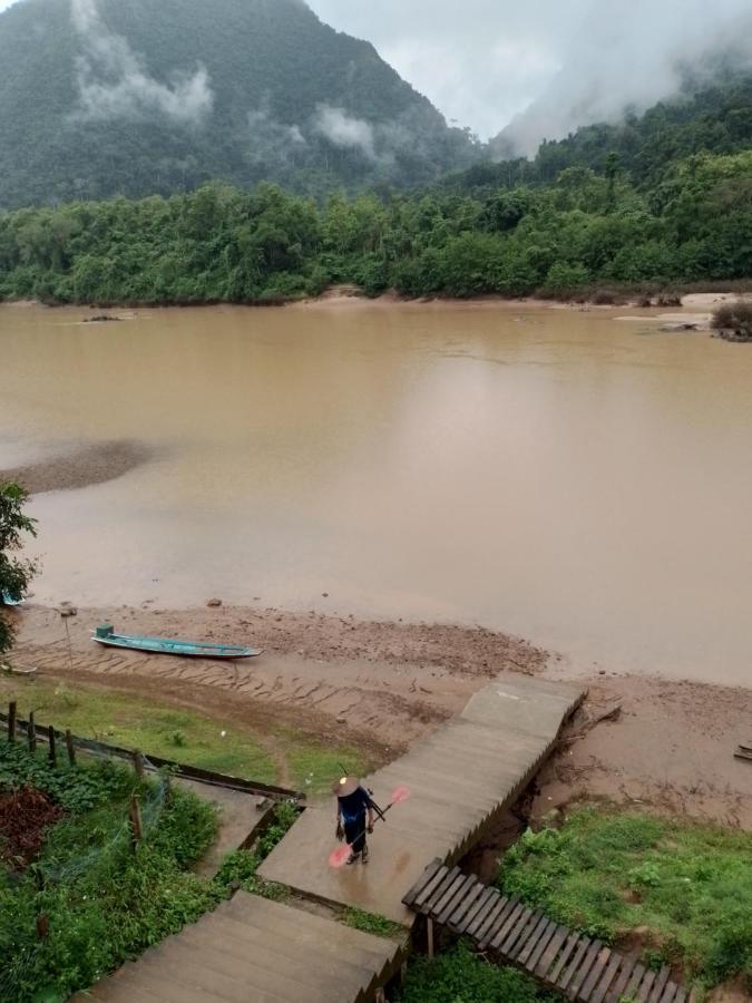 Lattanavongsa Guesthouse Muang Ngoi Eksteriør bilde