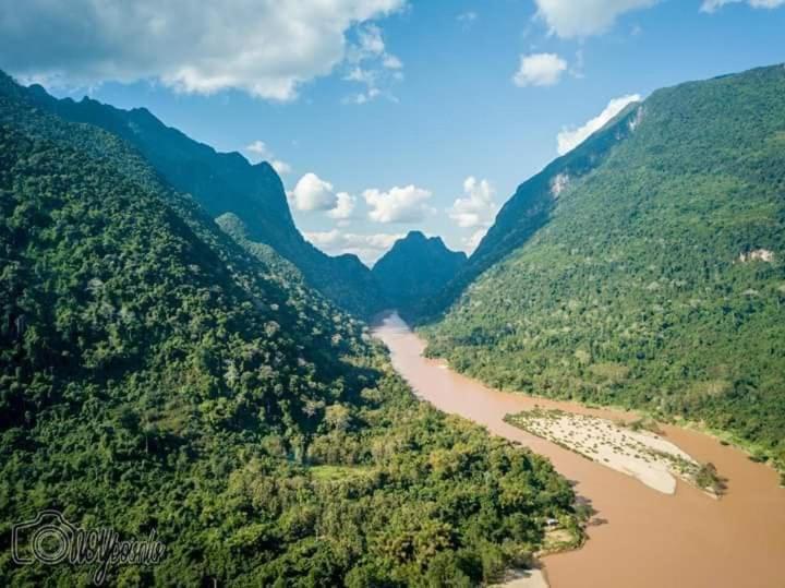 Lattanavongsa Guesthouse Muang Ngoi Eksteriør bilde