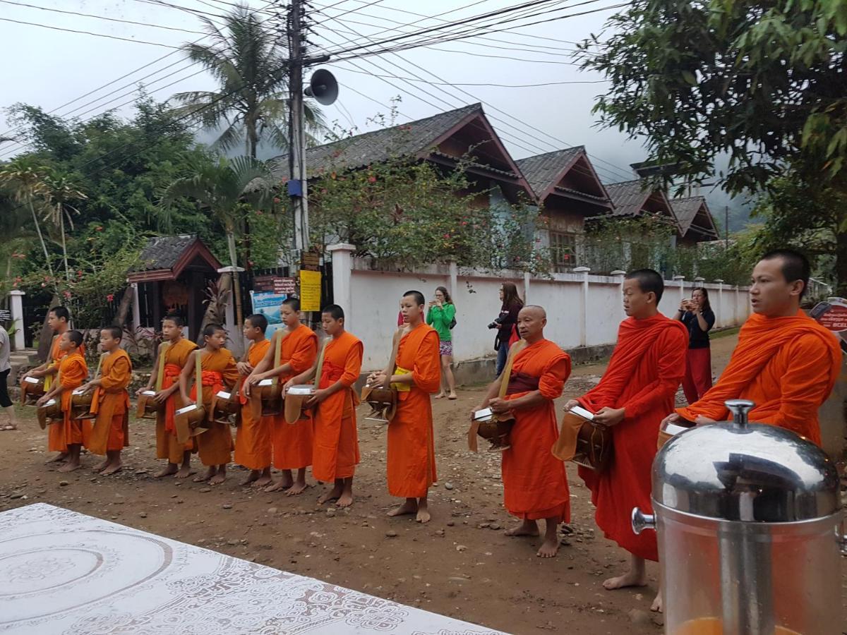 Lattanavongsa Guesthouse Muang Ngoi Eksteriør bilde